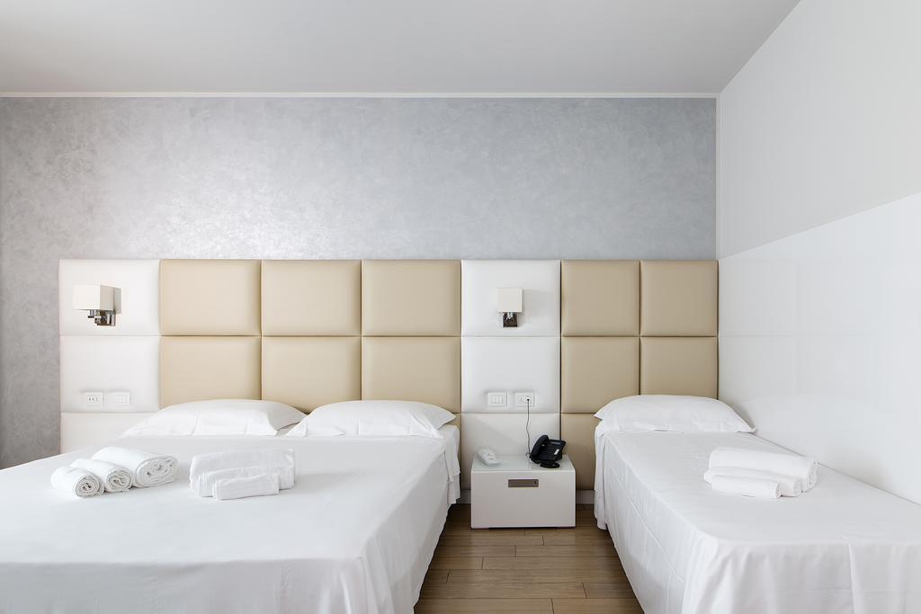 Hotel Al Veliero Pontevico Luaran gambar